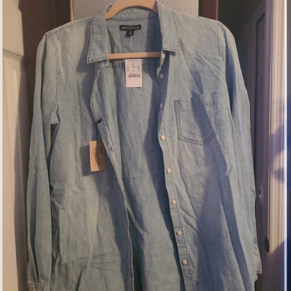 J crew mercantile denim button down new medium